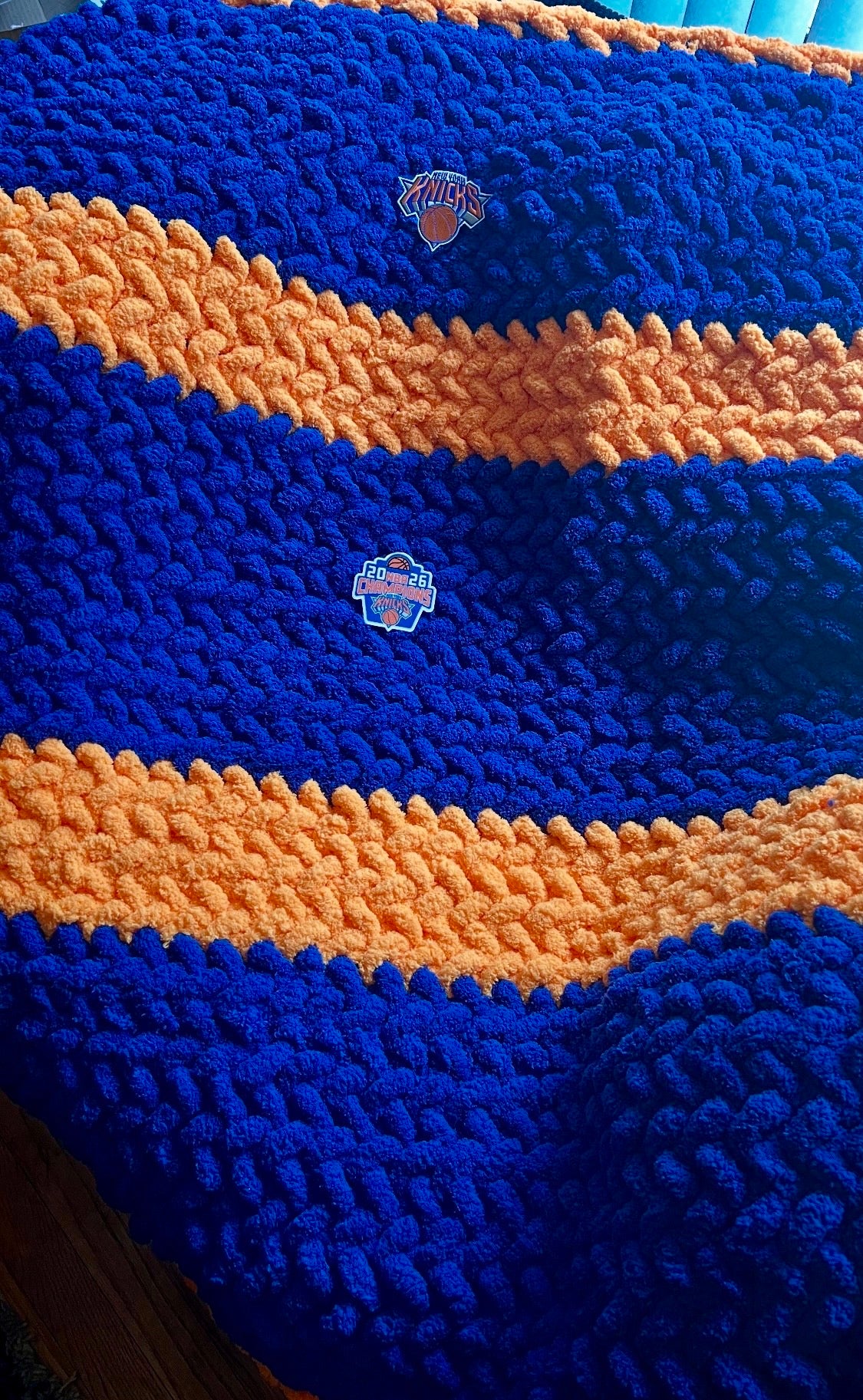 Chunky Knit Blanket – New York Knicks